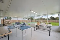 Discount 30% - King Beds Sleep16+ Country Pool Paradise, Lake, Arcade, Theater Hotels near Peaster Elementary School