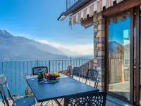 Spagnola Hotel a Gravedona ed Uniti