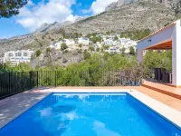 Vista Bernia - Villas