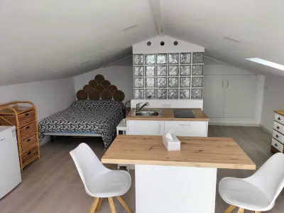 Attic chalet with Private Terrace , sea and sunset views