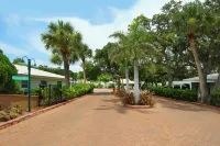Chloe's Villa on Siesta Key, A Private 1/1 Escape Hotels in Siesta Key