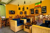 Weruweru River Lodge - bar