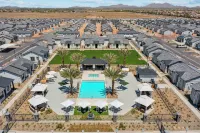 Sparkling Modern Home in Buckeye with Pool,BBQ