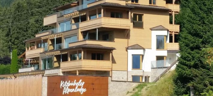 Kitzbuhel Alpine Lodge With Private Infrared Sauna Hotels in Mittersill