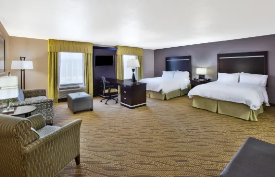 伊利里亞希爾頓歡朋套房酒店