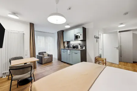 limehome Karlsruhe Sophienstr. Отели рядом с достопримечательностью «Зоопарк в Карлсруэ»