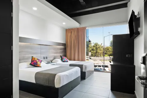 Homesuites Malecon - Bathtub