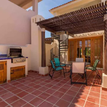 Casa de La Alegria 3Br by Casago