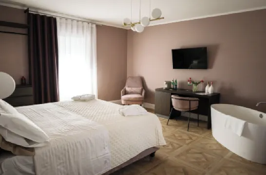 Petrus Rooms Hotels in 