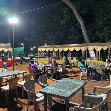 Gujarat Bhavan Hotel