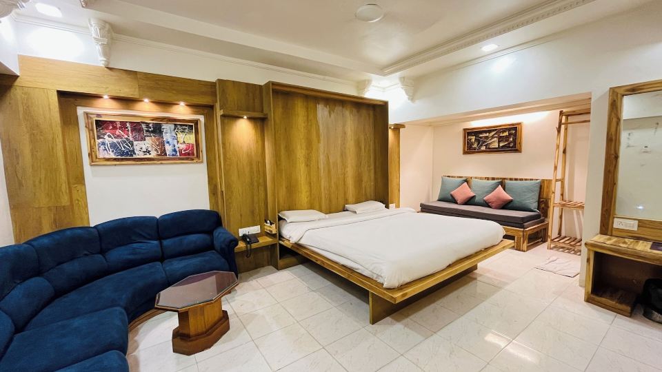Hotel Shripad Continental