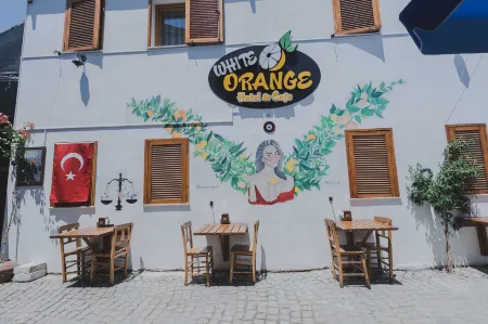White Orange Отели в г. Sigacik Mahallesi