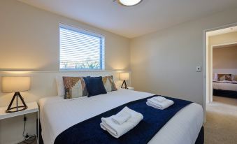 Kaikoura Waterfront Apartments