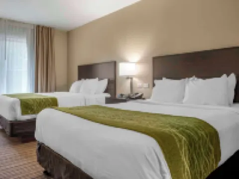 Comfort Inn Hotels in Fayette County