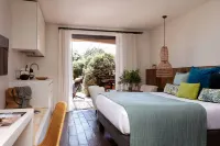 Domaine Santa Giulia Palace