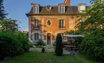 L'Hôtel Particulier - Paris Asnières