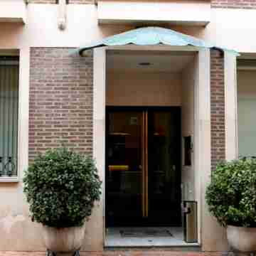 Hostal Carlos III Hotel Exterior