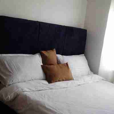 Amazon One Bedroom Apartment Others