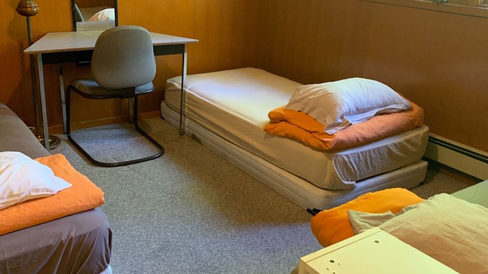 Vancouver Backpacker House