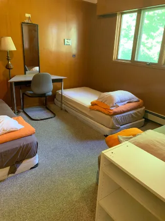 Vancouver Backpacker House