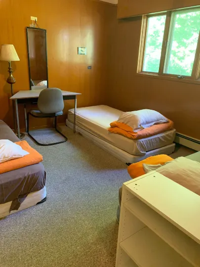 Vancouver Backpacker House
