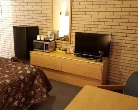 Safari Inn Motel Hotels in Swift Current