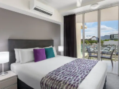 Park Regis City Quays Hotels in Cairns