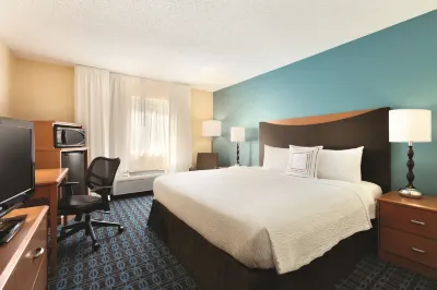 Fairfield Inn & Suites Midland Các khách sạn ở Midland