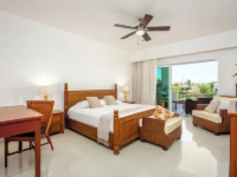 Aventuras Club Marina Hotels in Puerto Aventuras