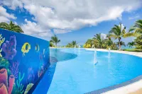 Pristine Bay 4033 4 Bedroom Home by Redawning - Pools