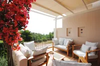 Pentathlon Villa Collection