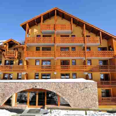 RisoulSki Antarès - Piscine et Sauna Hotel Exterior