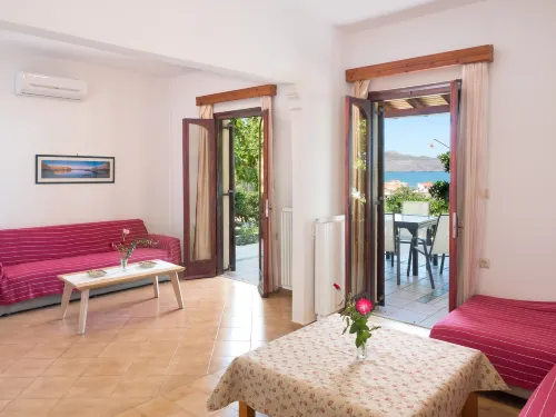 Romantic Corner Maisonettes - Romantic