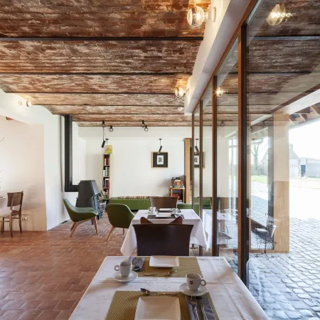 B&B de Deugdzonde Отели в г. Мускрон