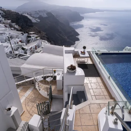 Nefeli Homes - Adults Only