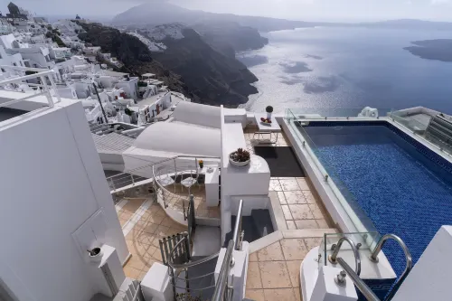 Nefeli Homes - Adults Only