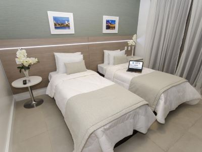 Hotel Adrianópolis All Suites