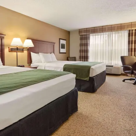 Country Inn & Suites by Radisson, Stevens Point, WI