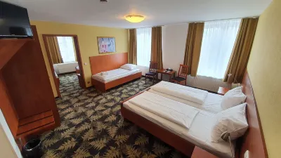 Hotel Der Tannenbaum Отели в г. Альтштадт-Леель