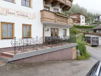 Apartment in Hainzenberg Near Ski Lift
