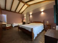 Bed and Breakfast Il Glicine Hotels in Piedimonte Etneo