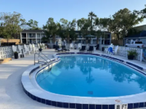 Gulf Coast Inn Hotels in Santa Rosa County