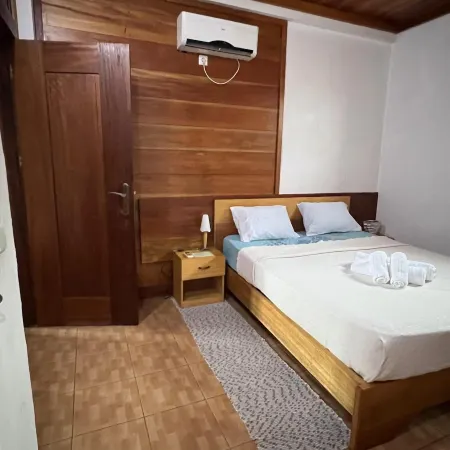 Porcelana Hotel