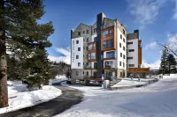 Aplend Hotel Ovruč Hotels near Strbske Pleso Lake