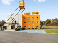 Première Classe Lyon Est - Beynost Hôtels à : Beynost