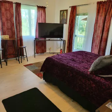 ฮูมายไค บลีสซิ่งส์ โรงแรมใน