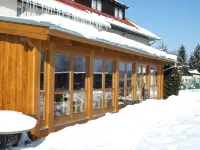Penzion Axiom Hotels in 