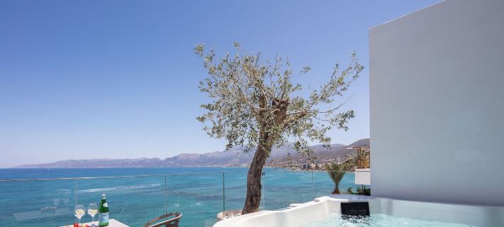 Skipper Beachfront Suites Hotels in Hersonissos