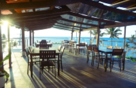 아이라 보라카이 호텔