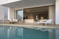Blue Waves Protaras Beachfront Villa 3 - Huvilat